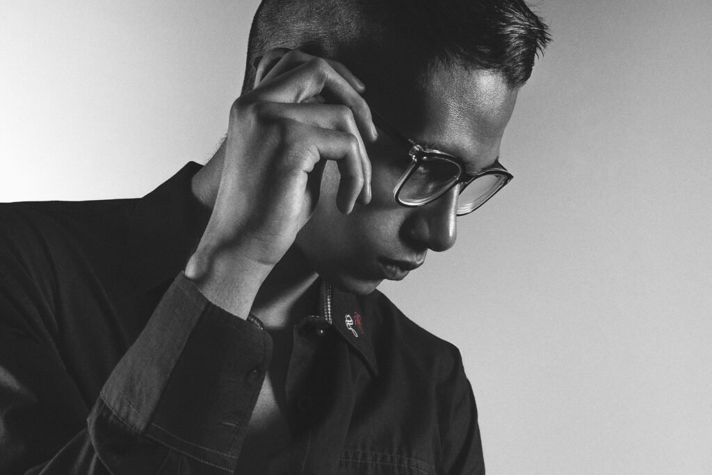 Las mejores monturas de gafas para hombre en tendencias de 2026